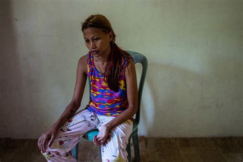 teen pinay.com|In the Philippines, sex trafficking of young girls moves online.